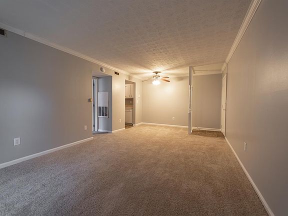 5th image of 3620 Tarpis Ave #7