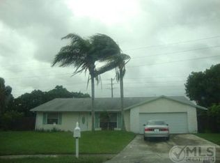 5487 Barnstead Cir, Lake Worth, FL 33463