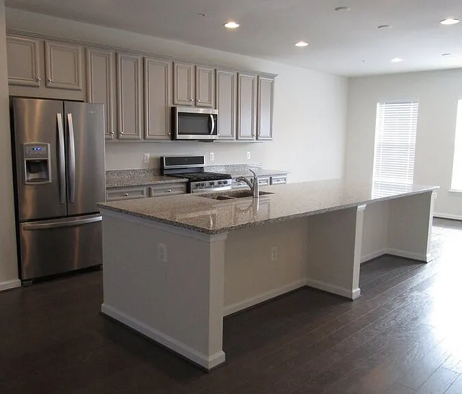 8269 Meadowood Dr — Photo 4