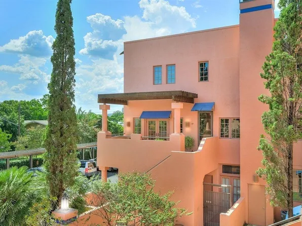1506 W 13th St APT 17, Austin, TX 78703