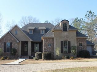 446 Davis Rd, Petal, MS 39465