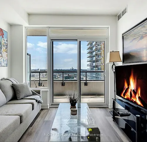 1480 Bayly St Photo 1