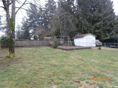 4th image of 2108 9th St SE