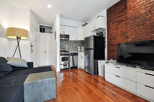 1st image of 313 E 78th St APT 3B
