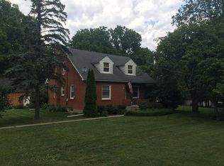 1155 Friedensville Rd, Bethlehem, PA 18015