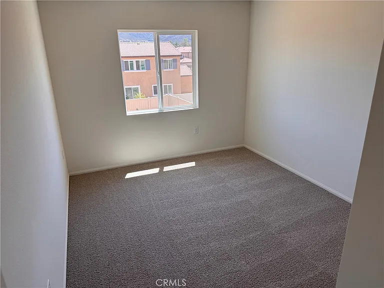 23329 Copa De Oro Ct — Photo 22