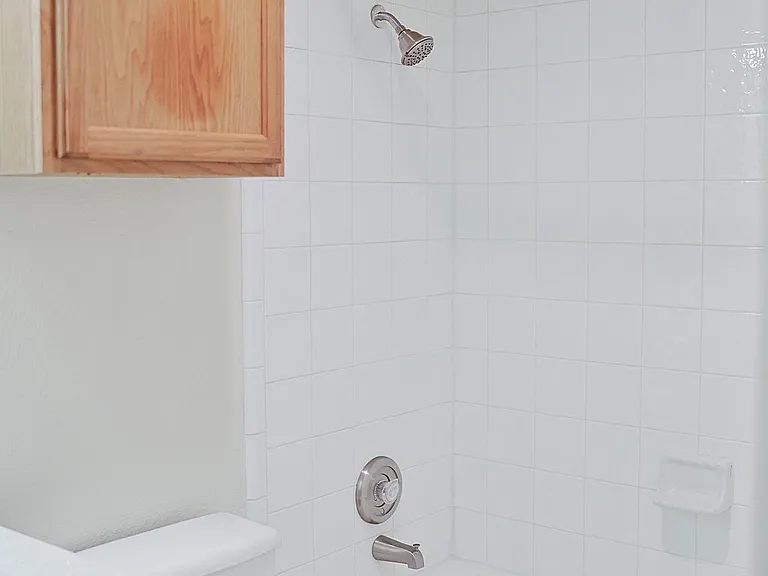 11206 Woodwaters Way — Photo 16
