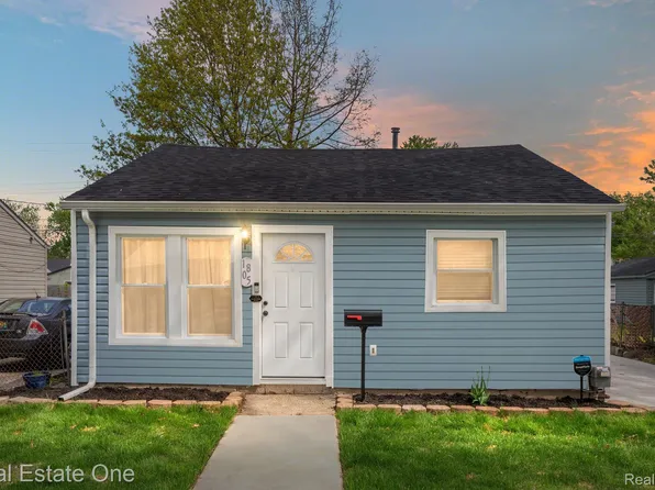1805 E Meyers Ave, Hazel Park, MI 48030