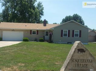 18301 E Susquehanna Rdg, Independence, MO 64056