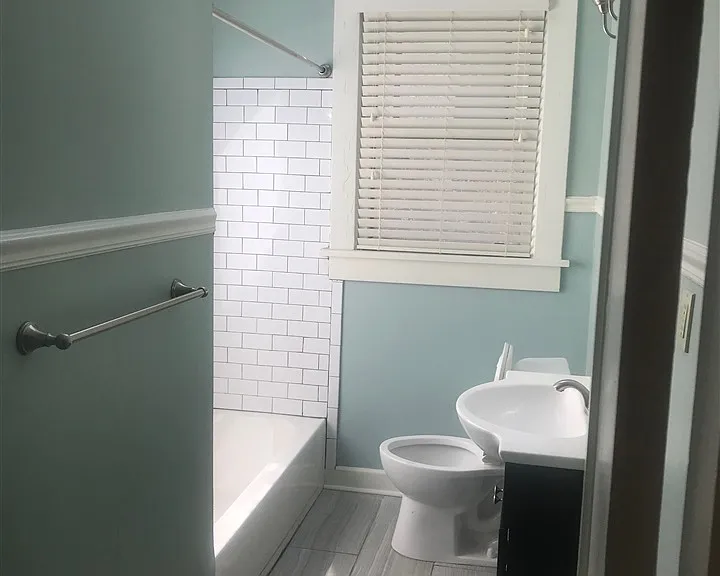 688 S Mansfield St — Photo 19