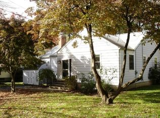 60 Wellner Dr, Fairfield, CT 06825