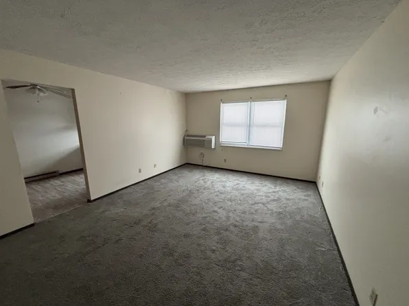 3855 Timberview St NW, North Canton, OH 44720