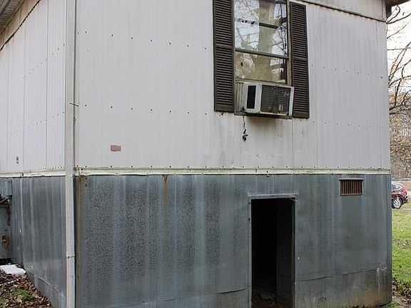 3rd image of 10575 Kings Hwy