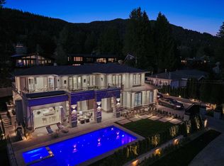 4141 Burkehill Rd, West Vancouver, BC V7V3M6