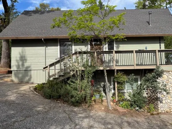 11284 Greenbriar Way, Auburn, CA 95602