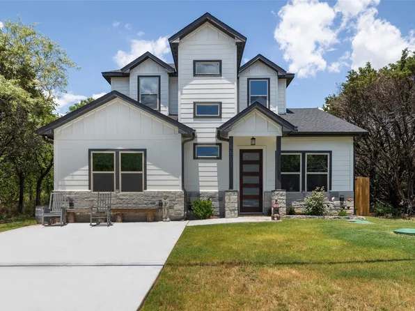 5511 Black Pine Cir, Granbury, TX 76048