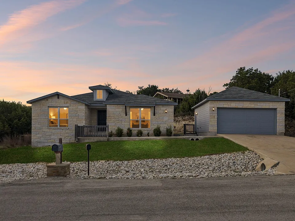 20915 Oak Dale Dr