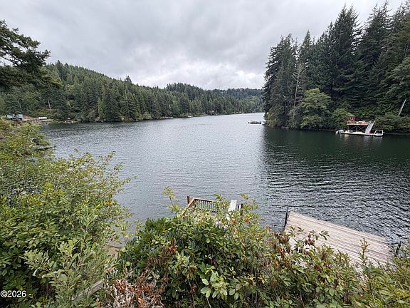 4th image of 6260 Black Bear Rd