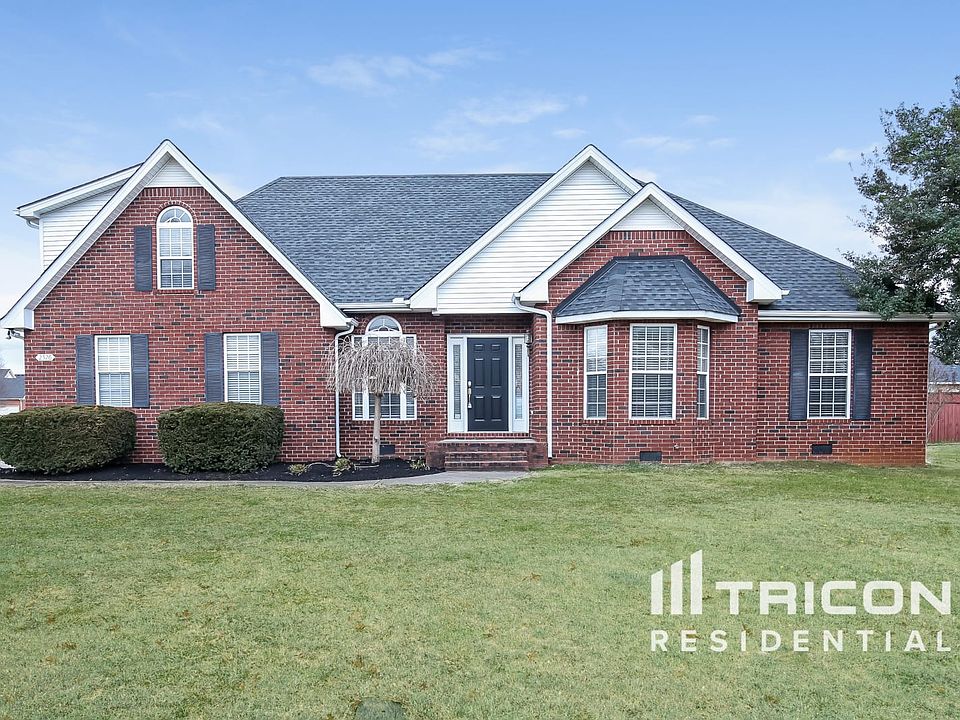 1st image of 2526 English Hill Dr