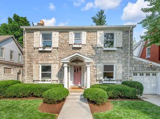 319 Dudley Rd, Lexington, KY 40502