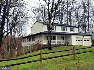 10 Edgecliff Ln, Stafford, VA 22554