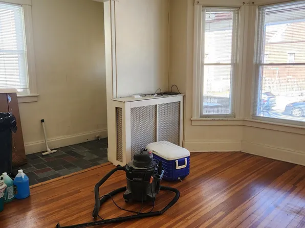 460 Yates St, Albany, NY 12208