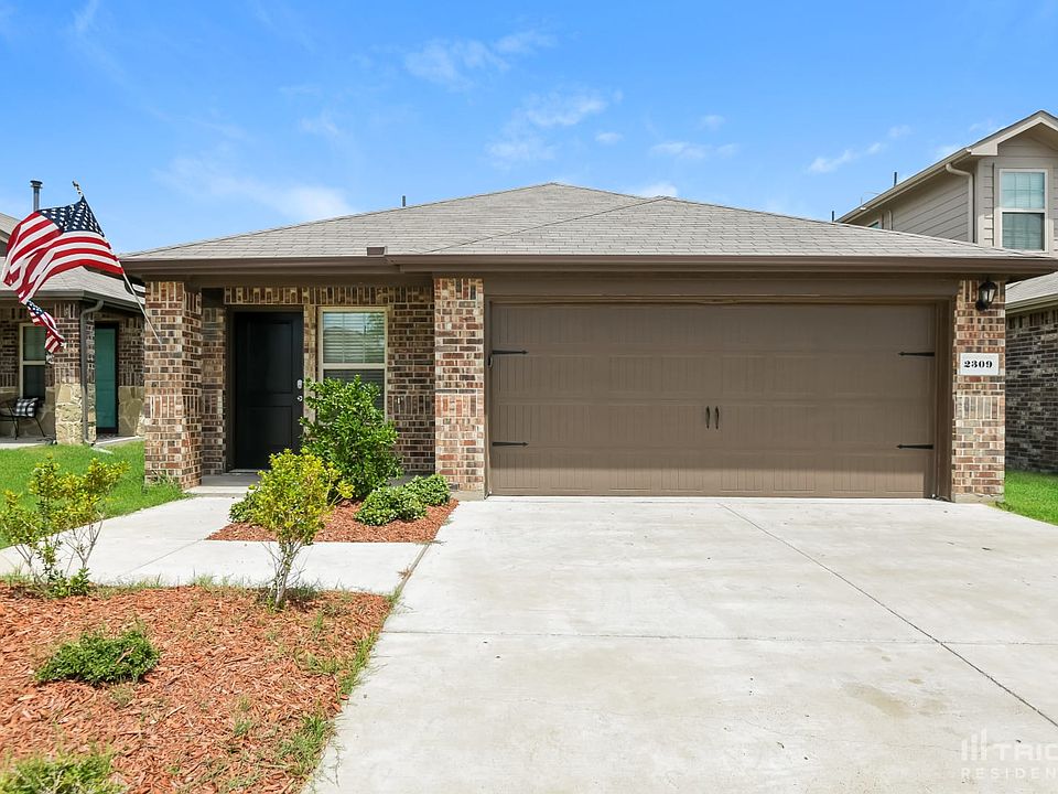 1st image of 2309 Moonglade Ln
