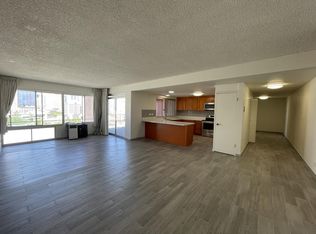 1682 Kalakaua Ave #PENTHOUSE 2, Honolulu, HI 96826