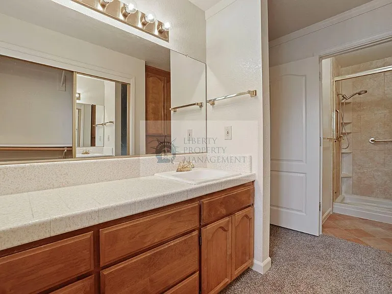 1558 Springcreek Way — Photo 16