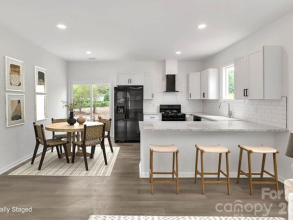 5th image of 104 Highfield Ct