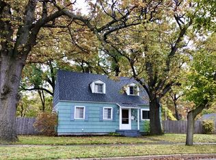 1828 Commerce St, Muskegon, MI 49441