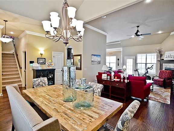 4th image of 4413 W Canopy Meadows Dr