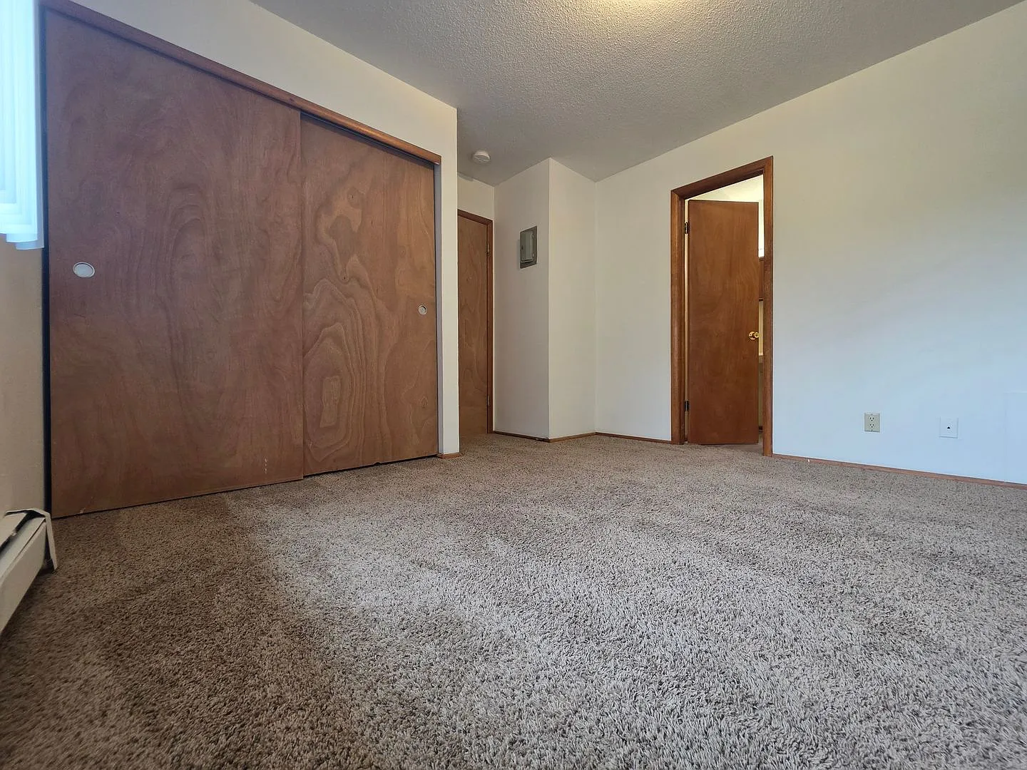 320 & 340 15th St — Photo 3