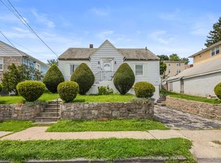 66 Murray Ave, Yonkers, NY 10704