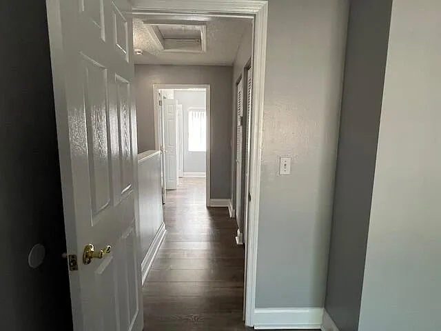 2163 Madeira Dr — Photo 11