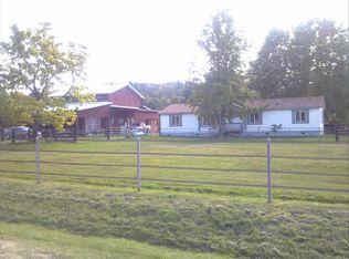 25331 Old Edgewood Rd, Weed, CA 96094