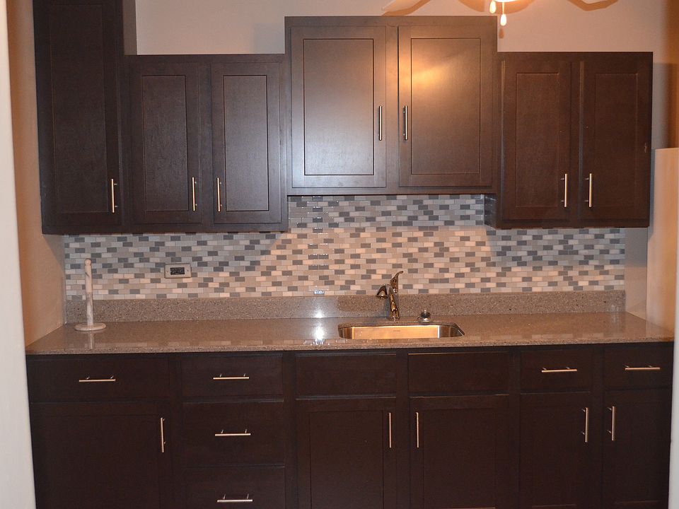 Quartz countertops!
