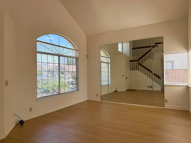 43265 Bush Ct — Photo 2