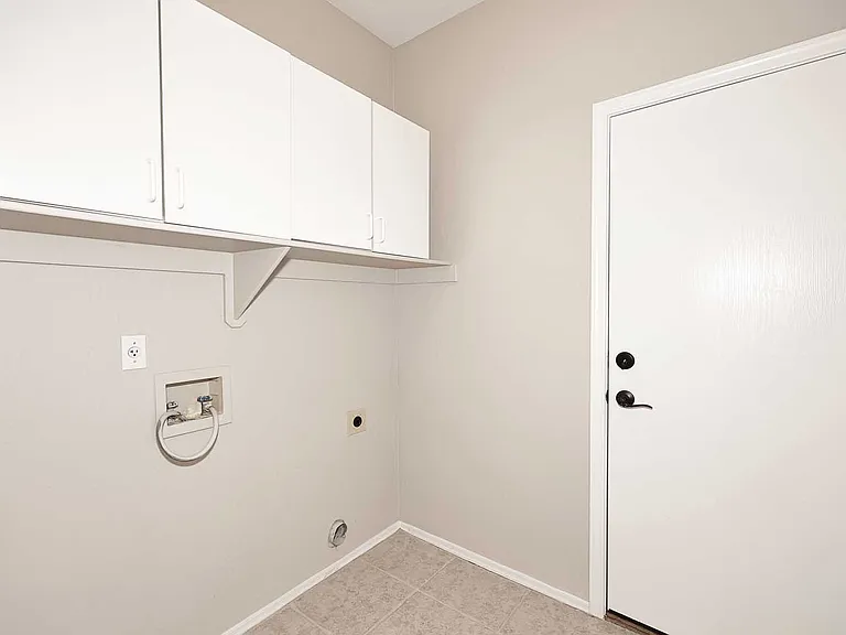 6214 E Virginia St — Photo 34