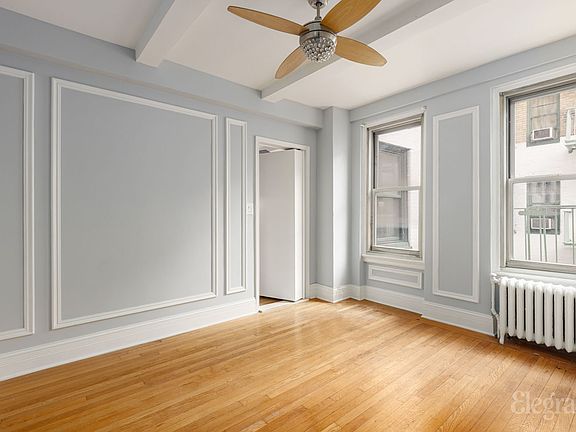 5th image of 325 W 45th St APT 720