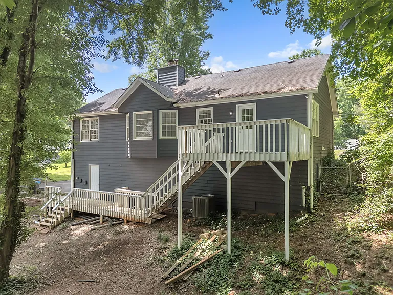 608 Wood Ridge Dr — Photo 29