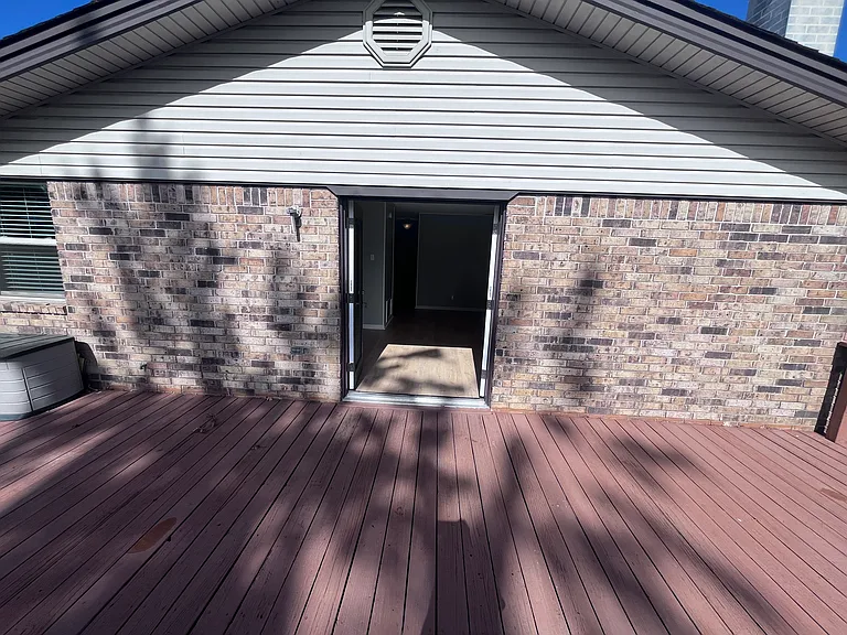 113 Cornwall Ct — Photo 19