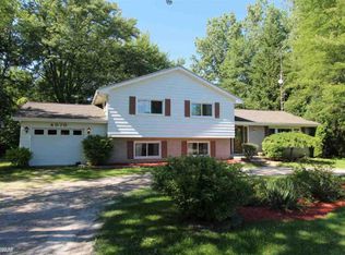 4070 Norman Rd, Fort Gratiot, MI 48059