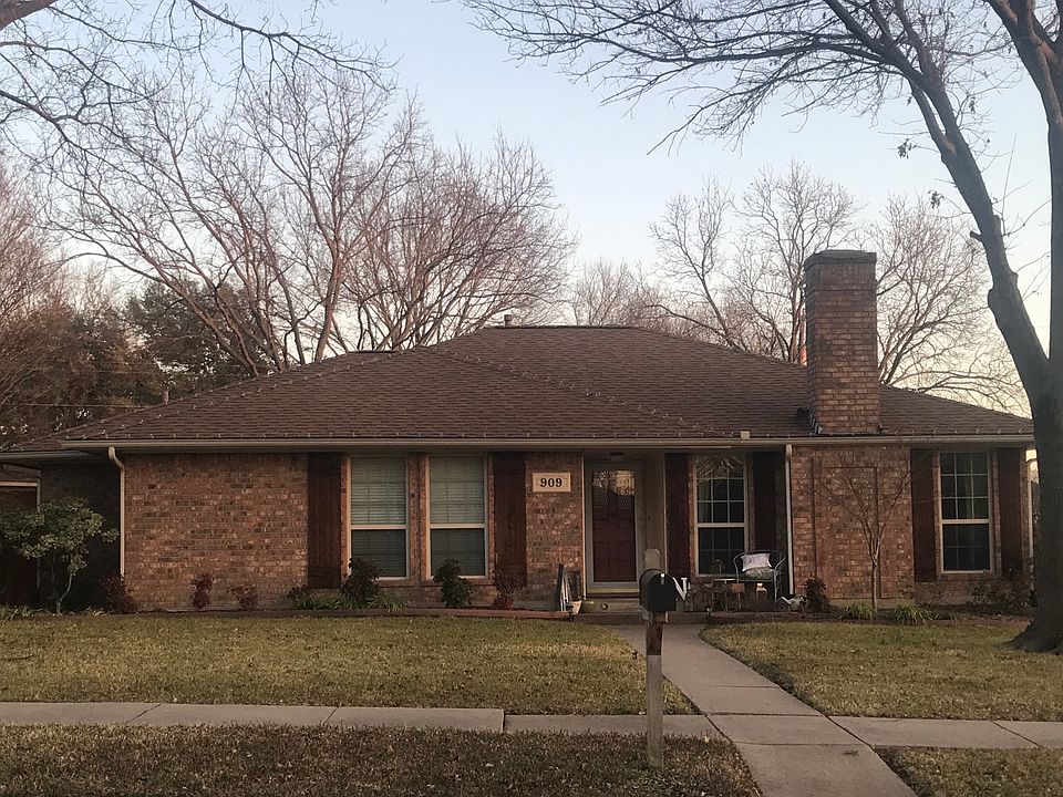 1st image of 909 Casa Linda Dr