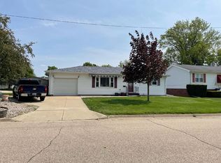 1914 Refset Dr, Janesville, WI 53545