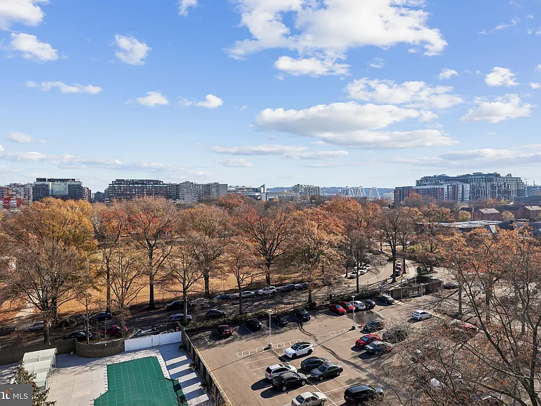 1301 Delaware Ave SW #N807 — Photo 40