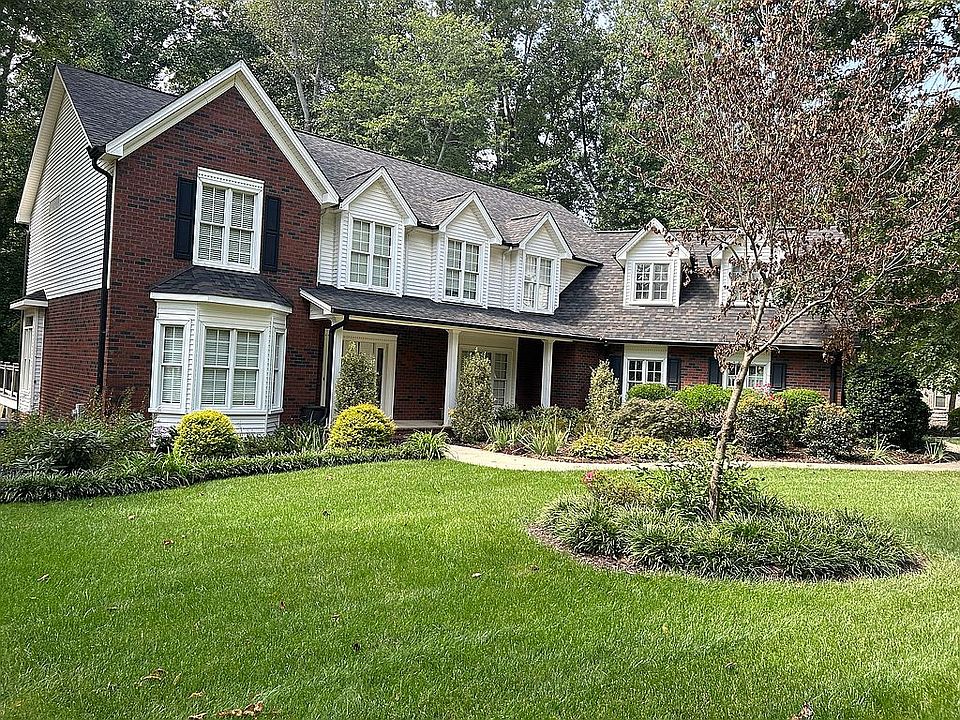 1st image of 133 Trillium Dr