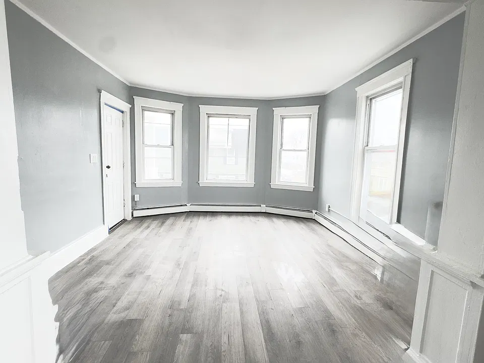 2-4 Grainger St #1
