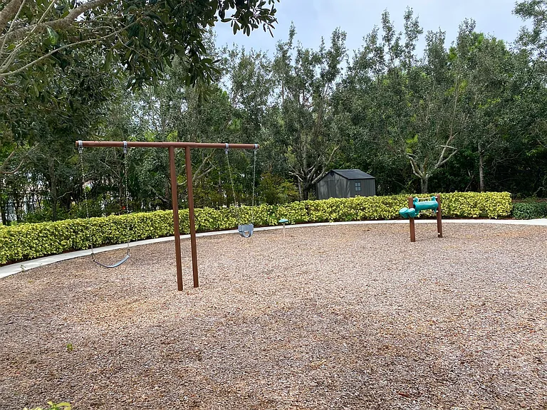 9202 Wrangler Dr — Photo 3