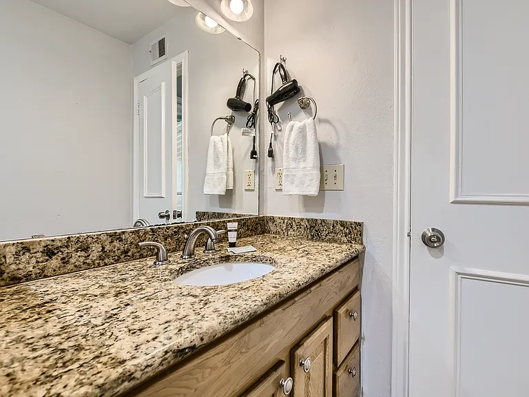 5226 Fleetwood Oaks Ave — Photo 23